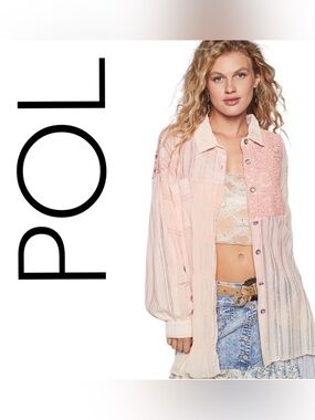 POL Peach Button Down Shirt with Lace Details ⭐️NWOT⭐️